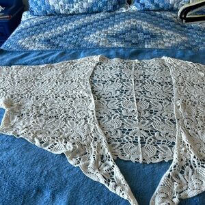 Anthropologielogie lace shawl. One size fits all
